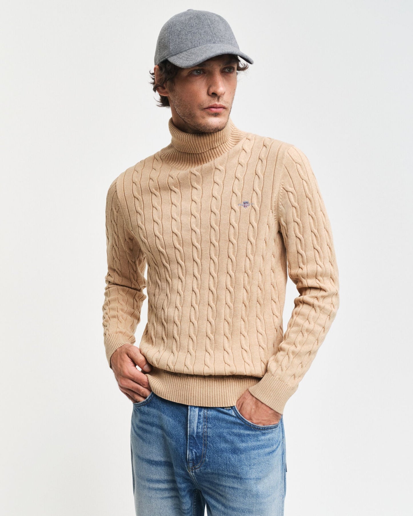 Baumwoll-Zopfstrick-Rollkragenpullover