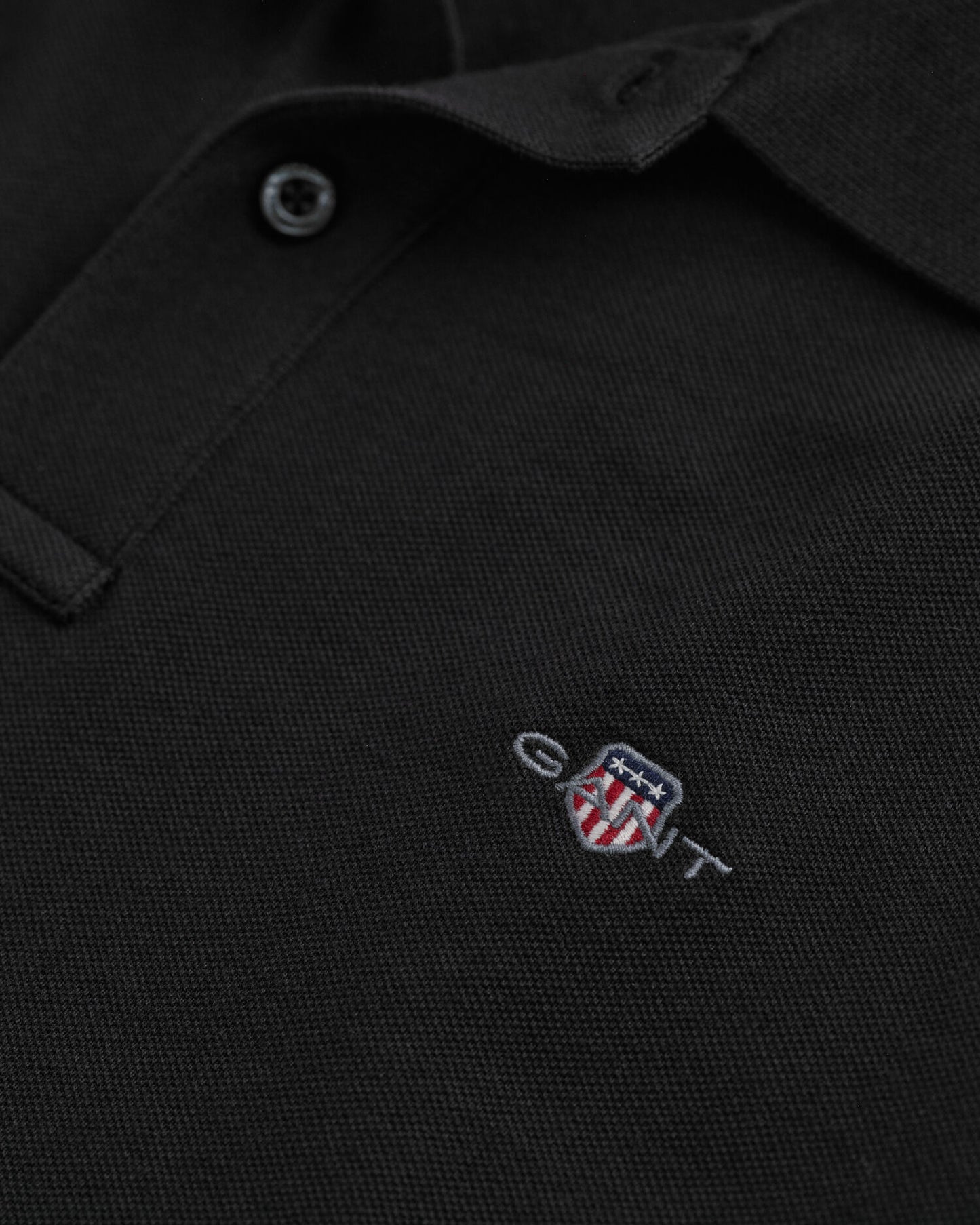 Regular Fit Piqué-Poloshirt mit Schild
