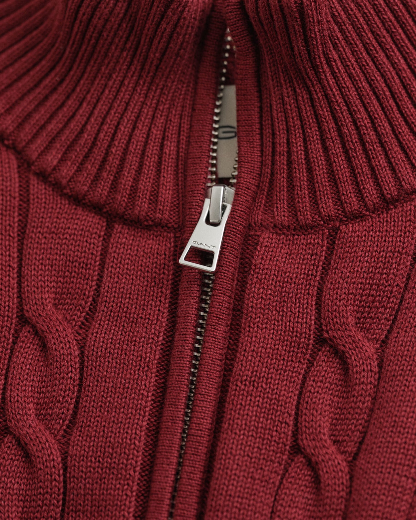 Pull en coton maille torsadée demi-zippé