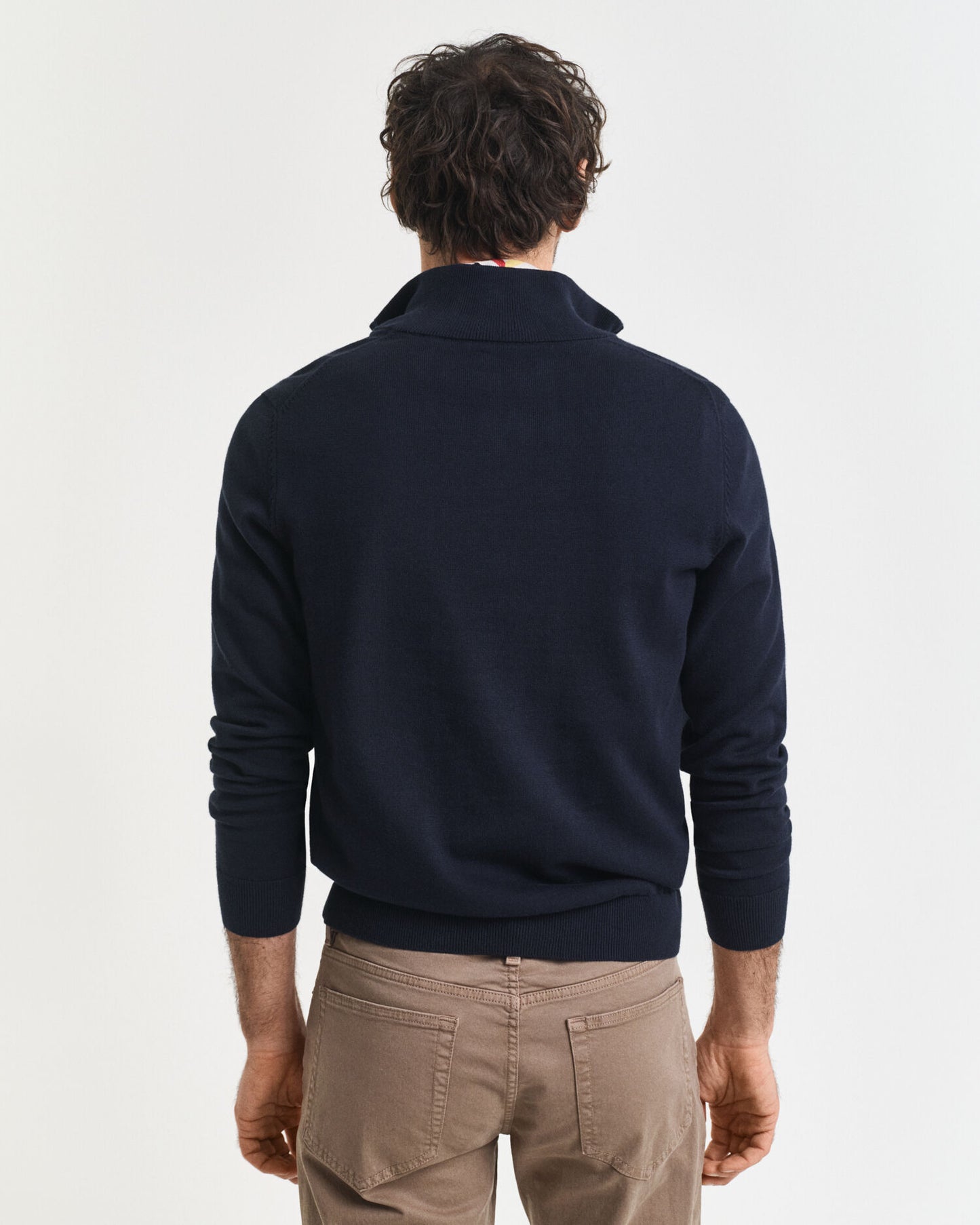 Klassischer Baumwoll-Sweater mit halbem Reißverschluss