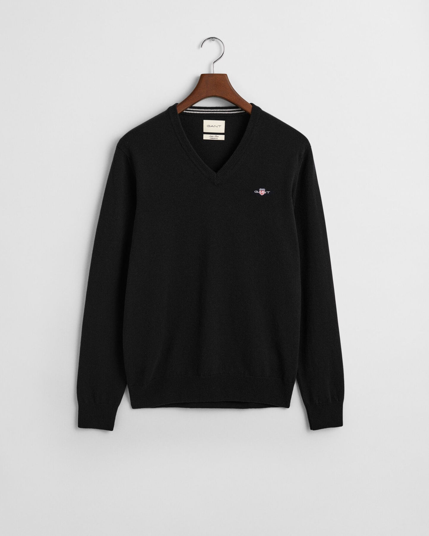 Feinste Lammlana-Pullover mit V-Ausschnitt