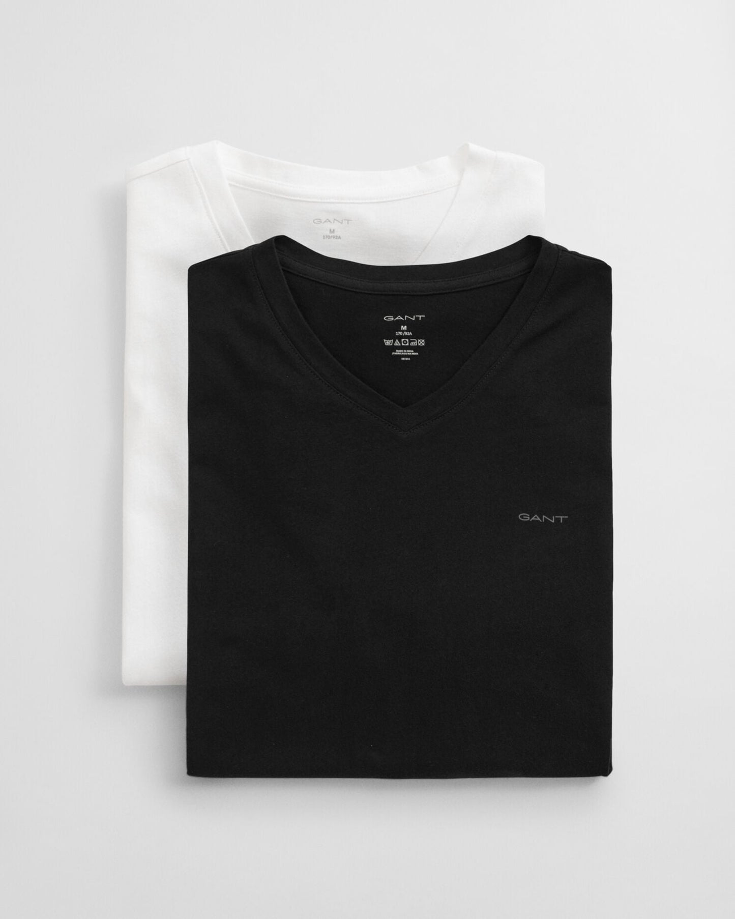 Lot de 2 t-shirts à col en V