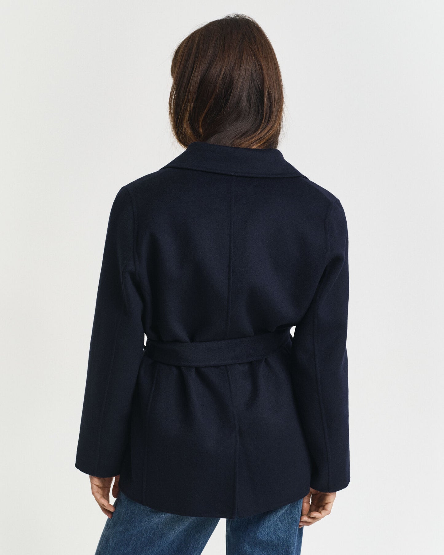 Veste ceinturée cousue main