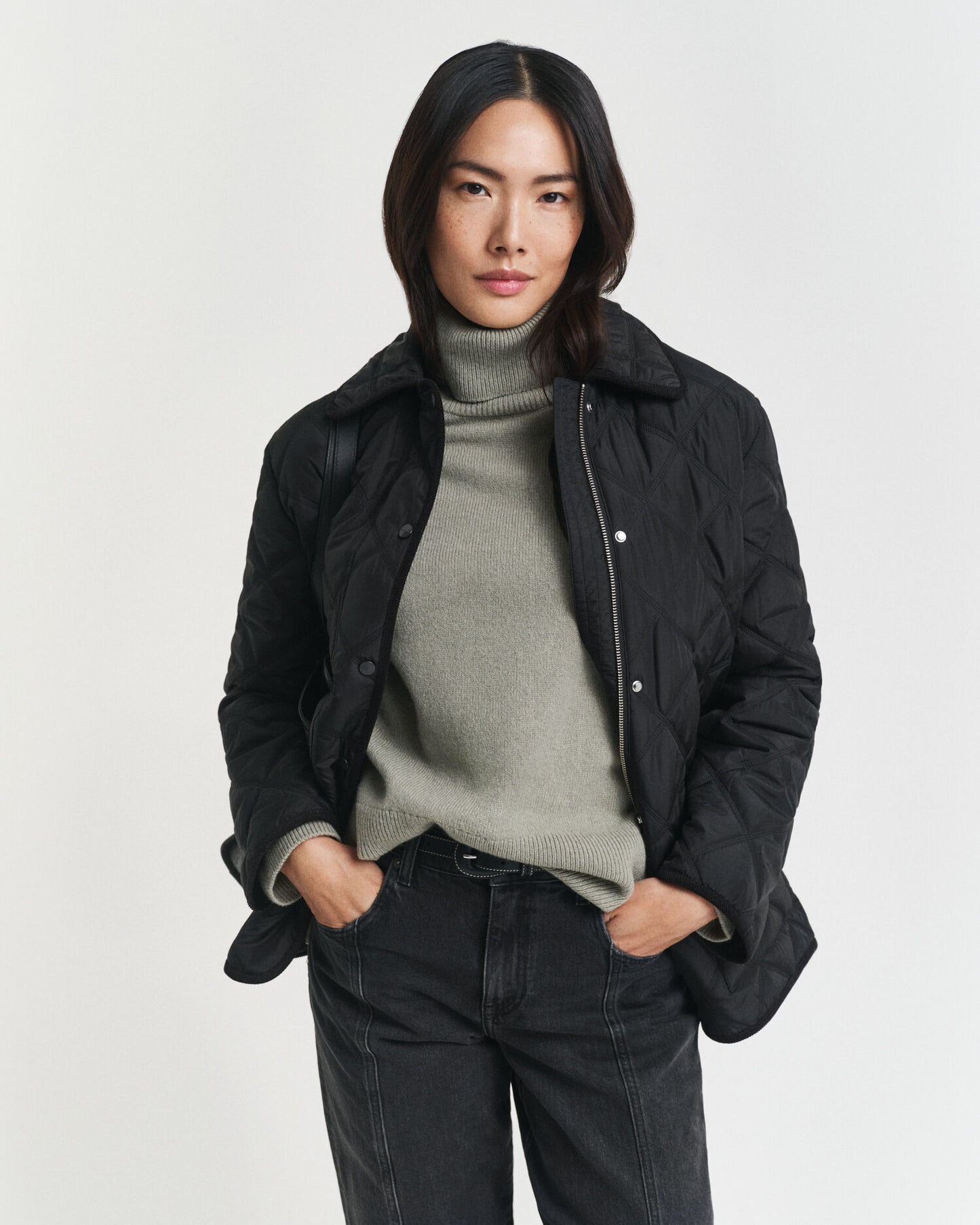 Gesteppte Jacke mit Cordbesatz