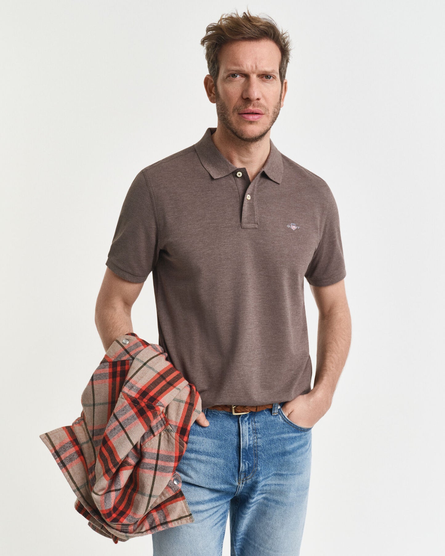 Regular Fit Piqué-Poloshirt mit Schild