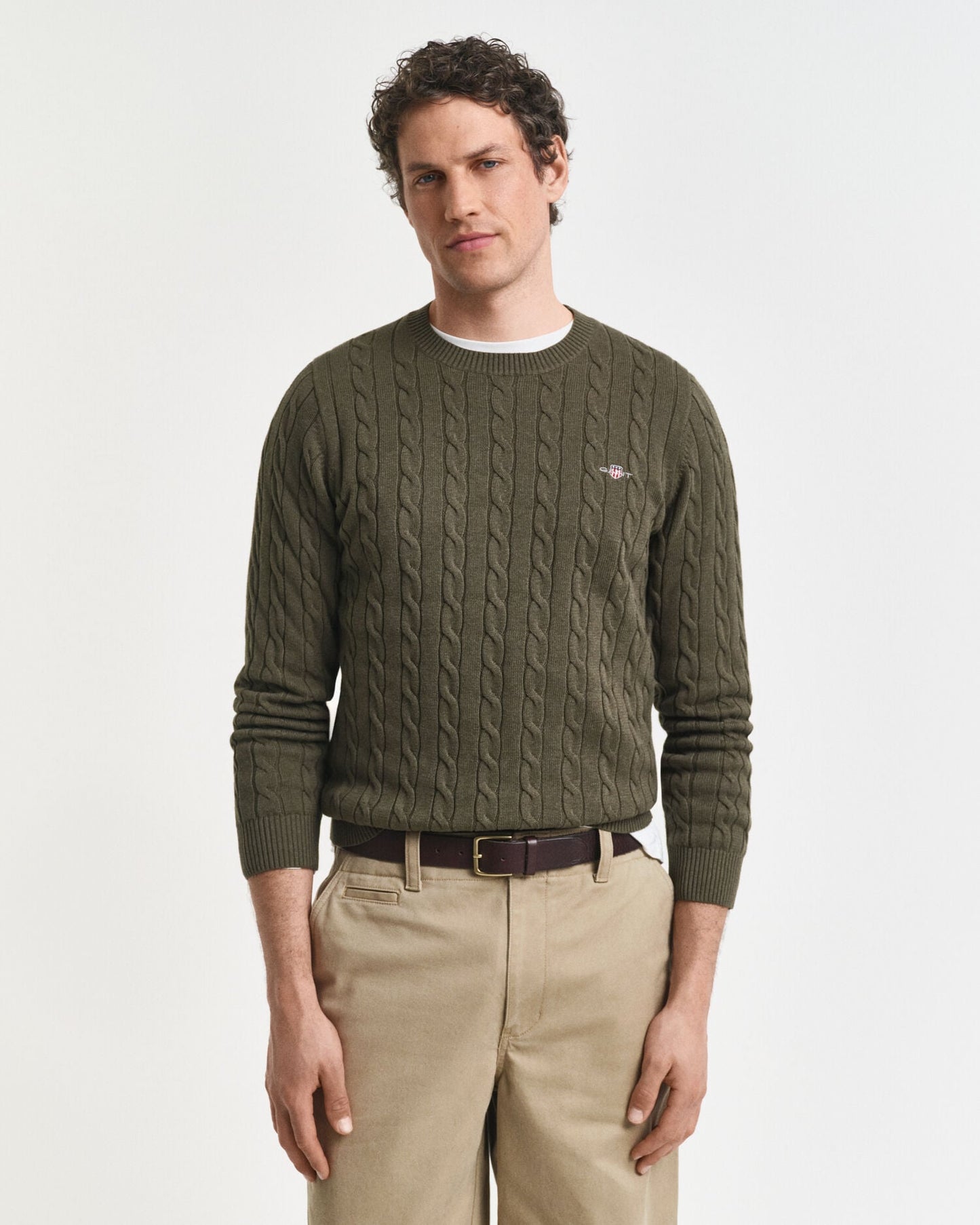 Pullover aus Baumwoll-Zopfstrick mit Rundhalsausschnitt