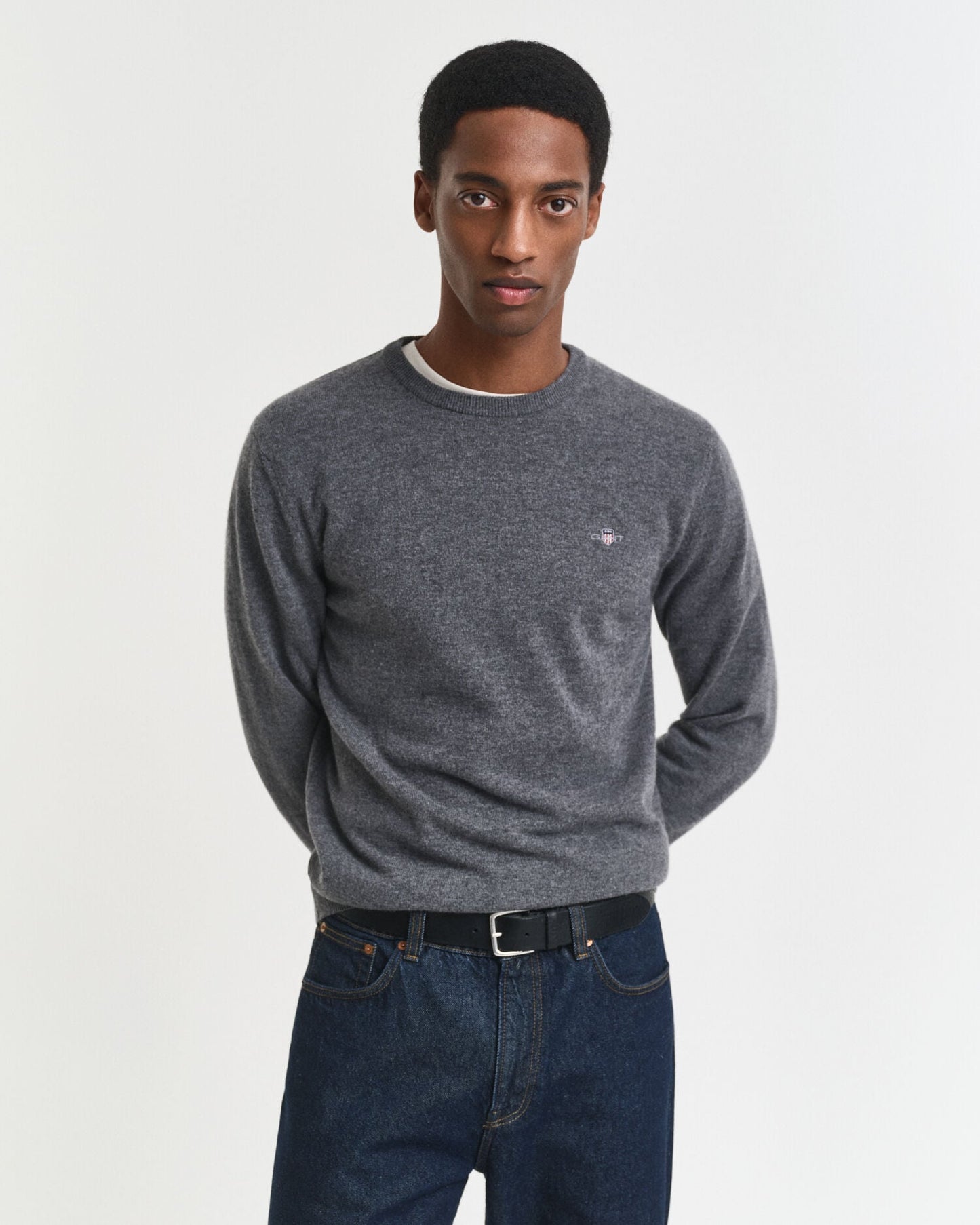 Pullover aus besonders feiner Lammwolle mit Rundhalsausschnitt