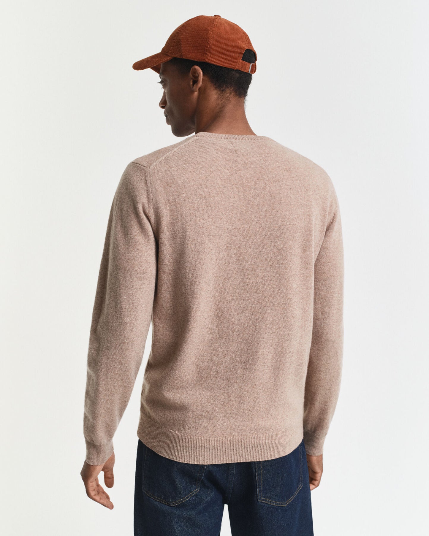 Pullover aus besonders feiner Lammwolle mit Rundhalsausschnitt