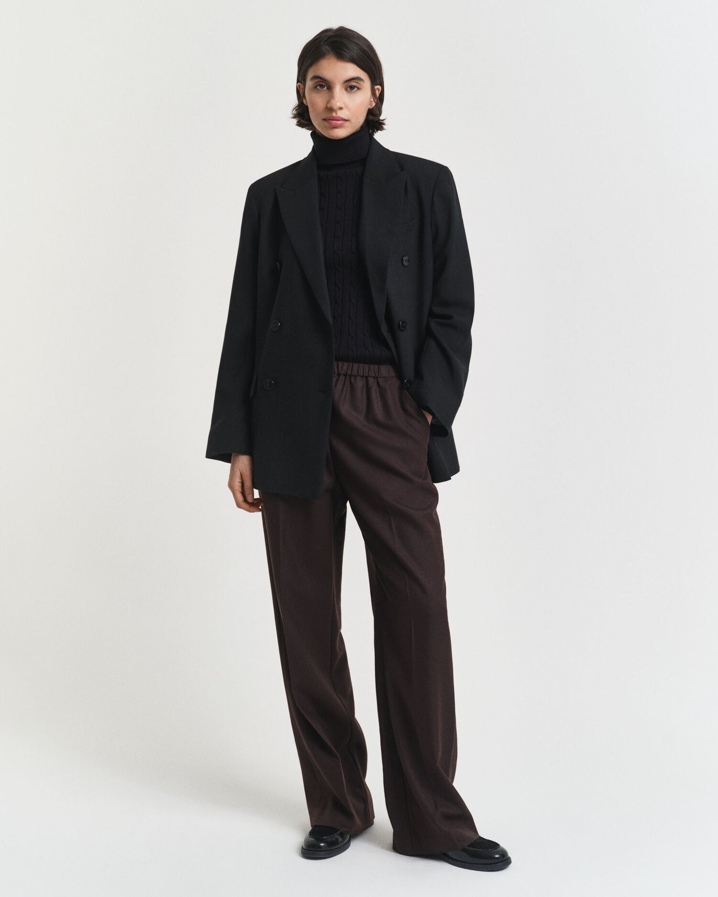 Rollkragenpullover aus Stretch-Baumwolle mit Zopfmuster