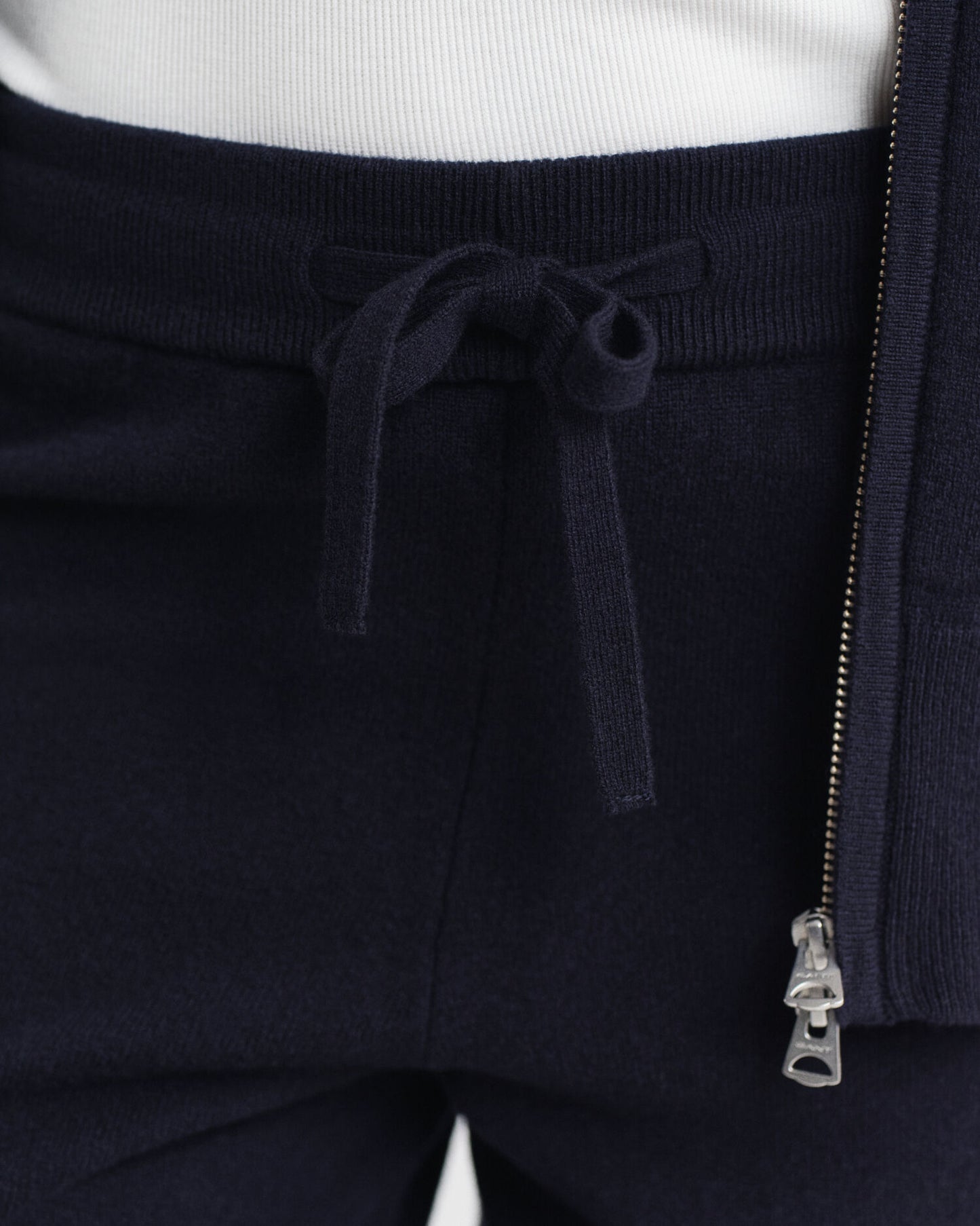 Pantalon tricoté en laine d'agneau superfine