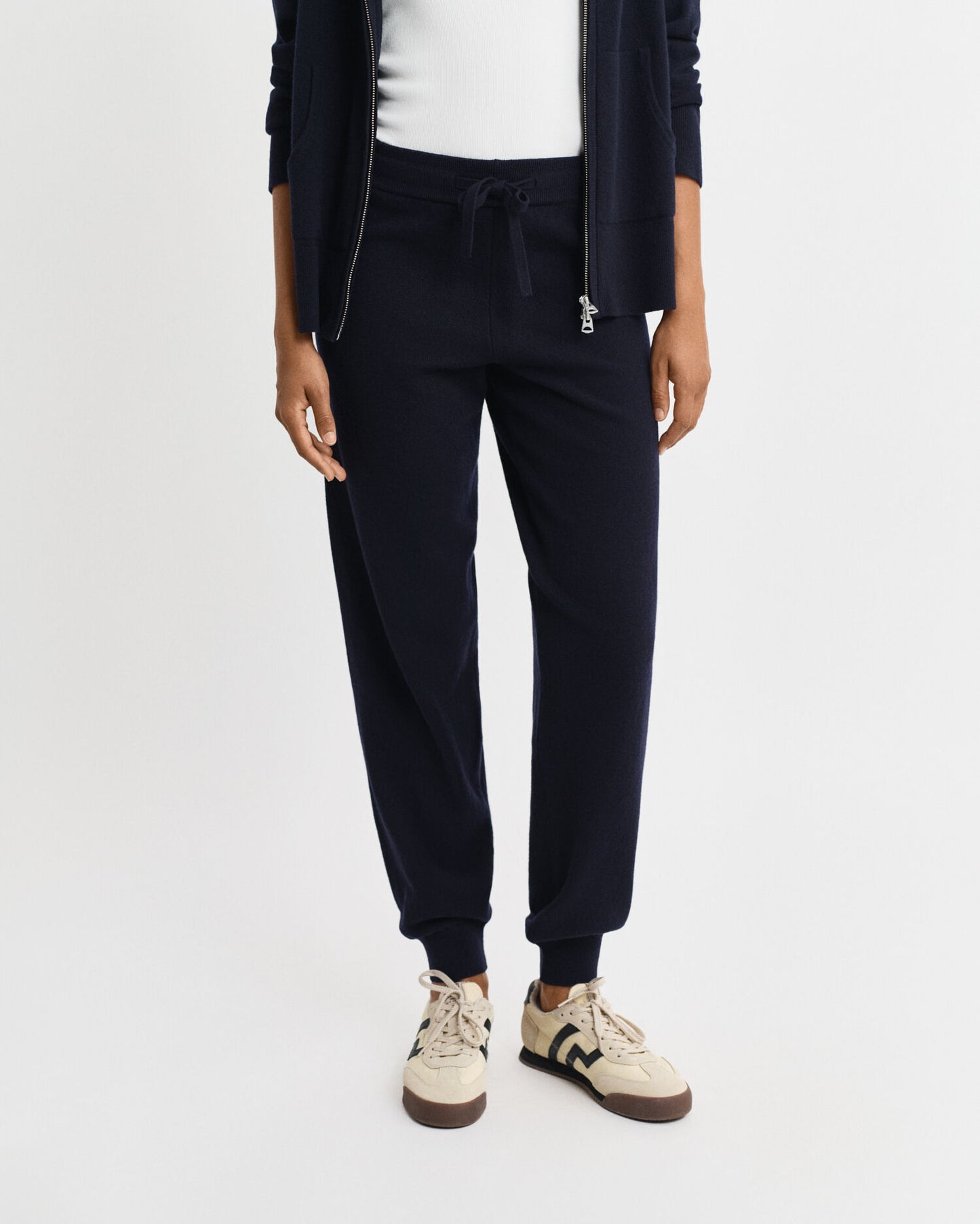 Pantalon tricoté en laine d'agneau superfine