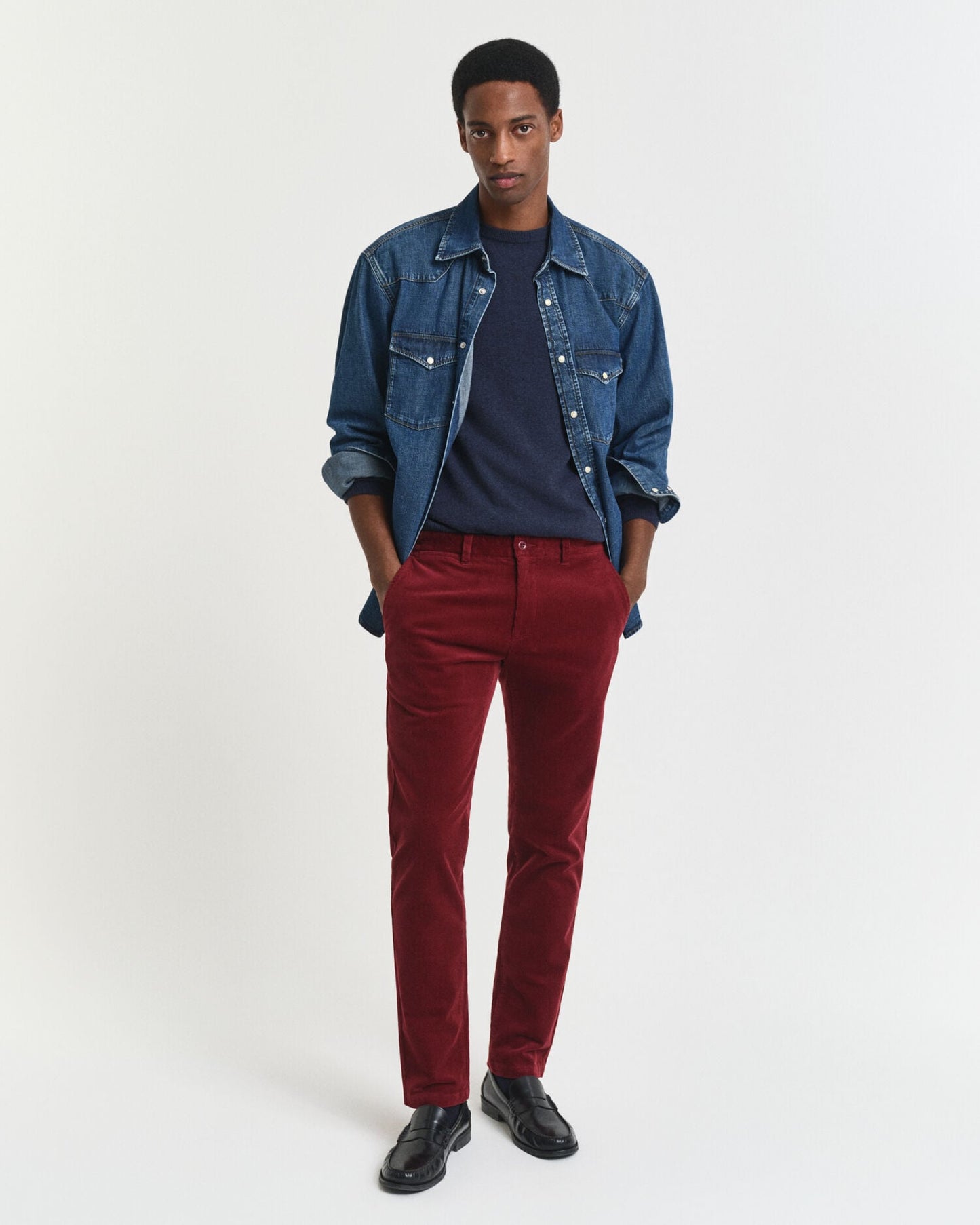 Schmale Cord-Chinos