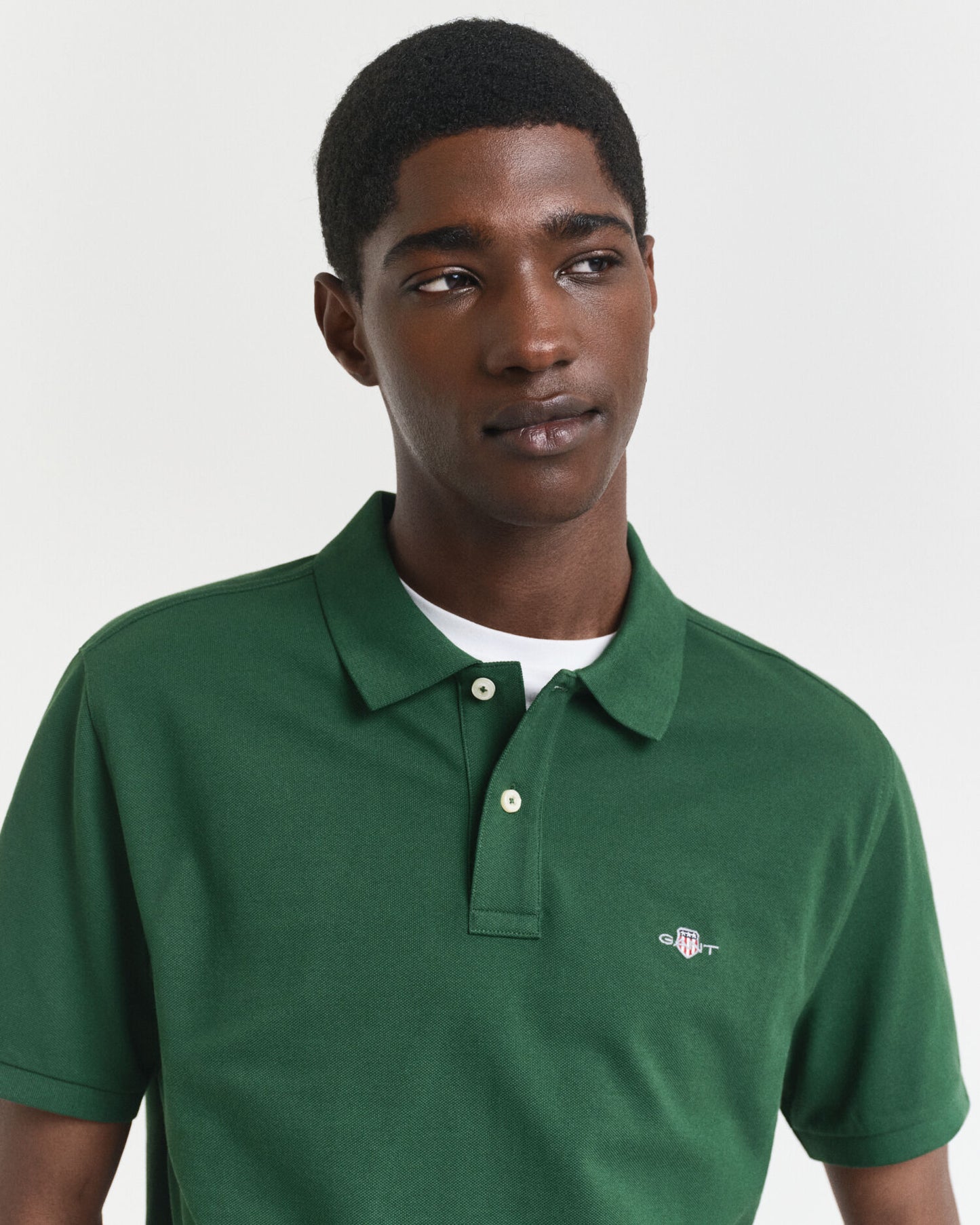 Regular Fit Piqué-Poloshirt mit Schild