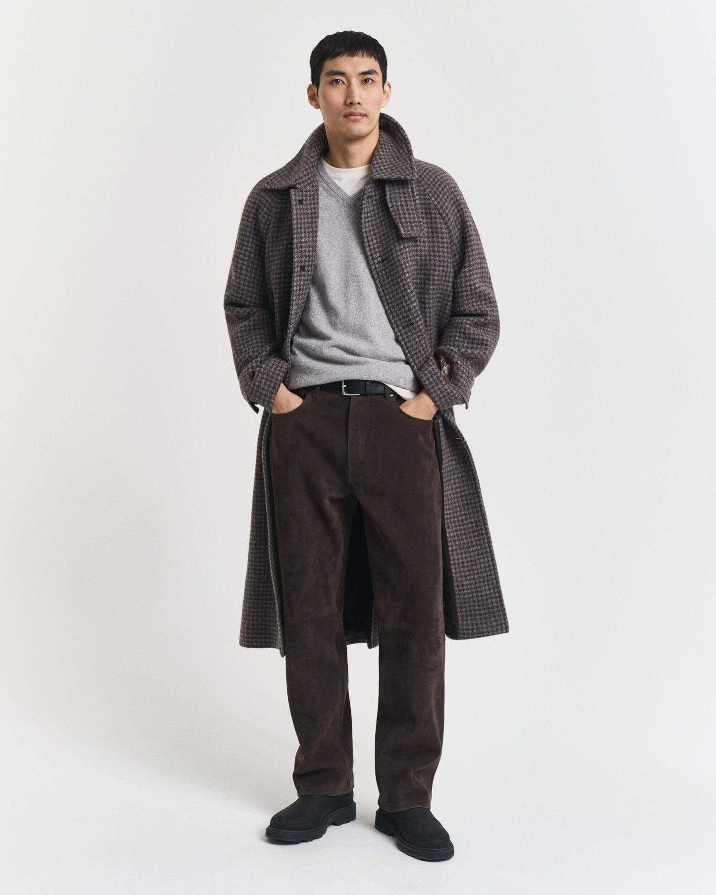 Superfeiner Lammwoll-V-Pullover